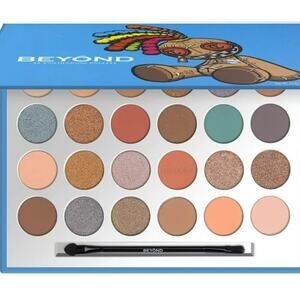 BEYOND Eyeshadow Palette - Blue